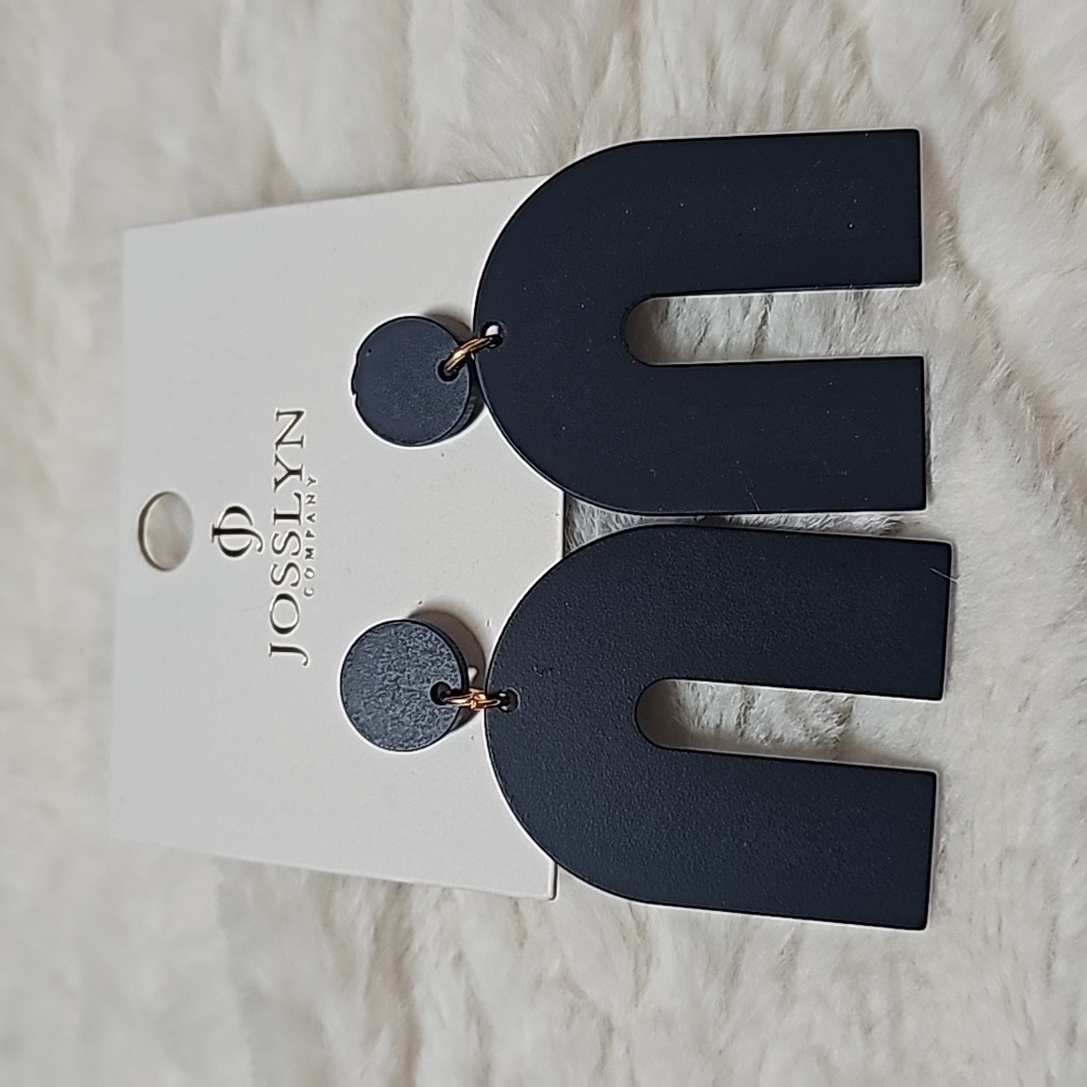 JOSSLYN Color Block Rainbow Drop Earrings | 21E1335